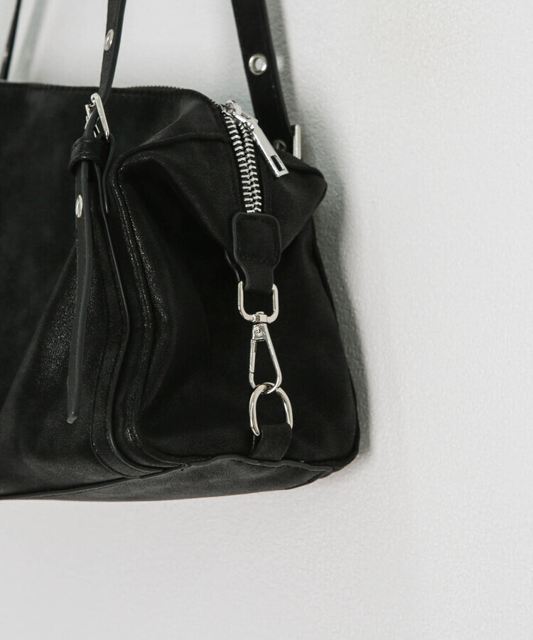 デイリーショルダーバッグ