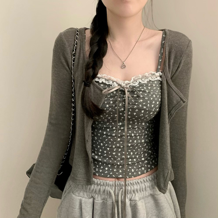 태리 잔꽃 나시 민소매 콩단추 크롭 라운드넥 가디건 세트 투피스 봄 봄옷 플라워 벚꽃 가을 가을옷 모리걸 차콜