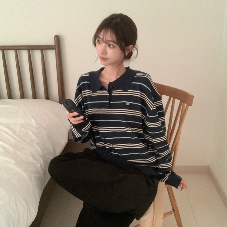 퀄리티 보장 하이큐 스트라이프 겨울 단가라 카라 버튼 상의 긴팔 니트 루즈핏 단추 긴팔티 2color 곤색