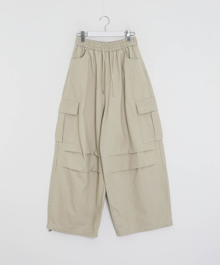 カーゴワイドパンツ