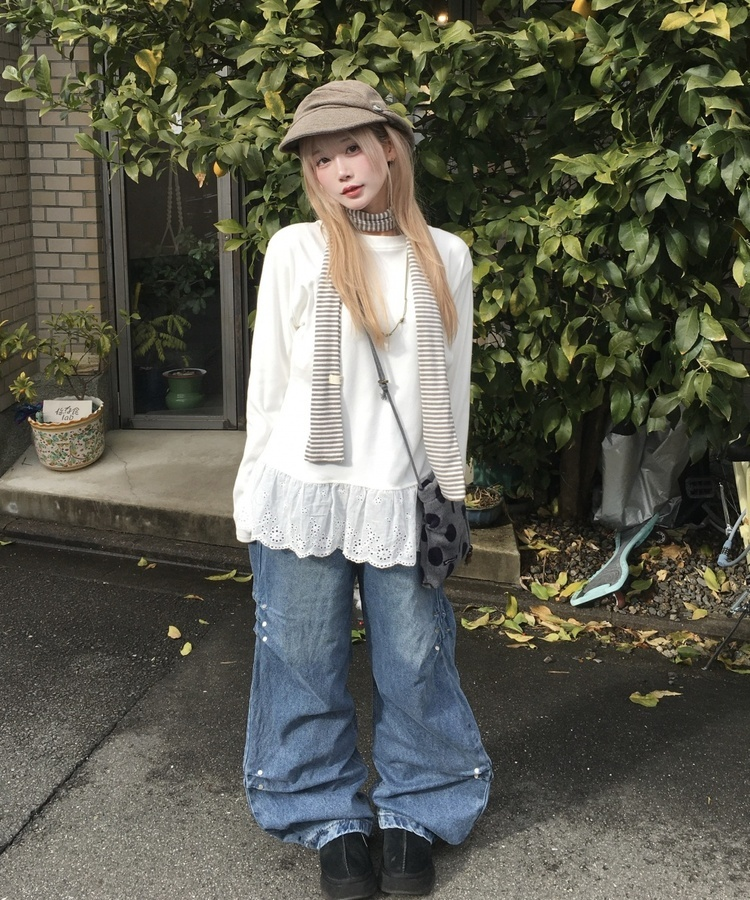 프릴 긴팔티셔츠 화이트