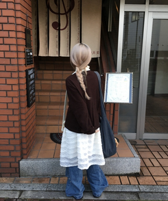 로망도트러플 쉬폰 스커트 아이보리