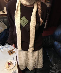 로망도트러플 쉬폰 스커트 아이보리