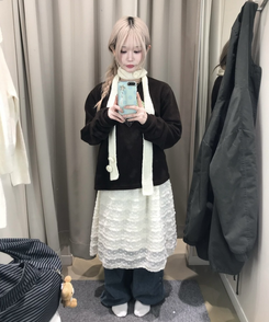 로망도트러플 쉬폰 스커트 아이보리