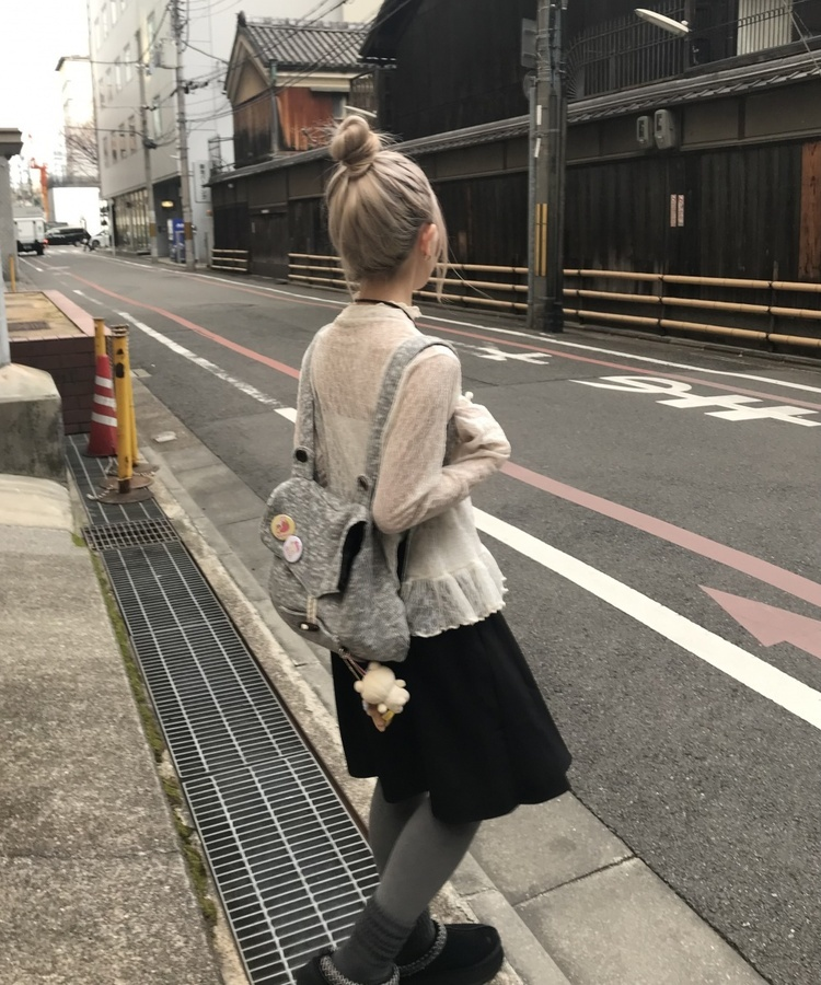 레이어드 시스루 블라우스 크림