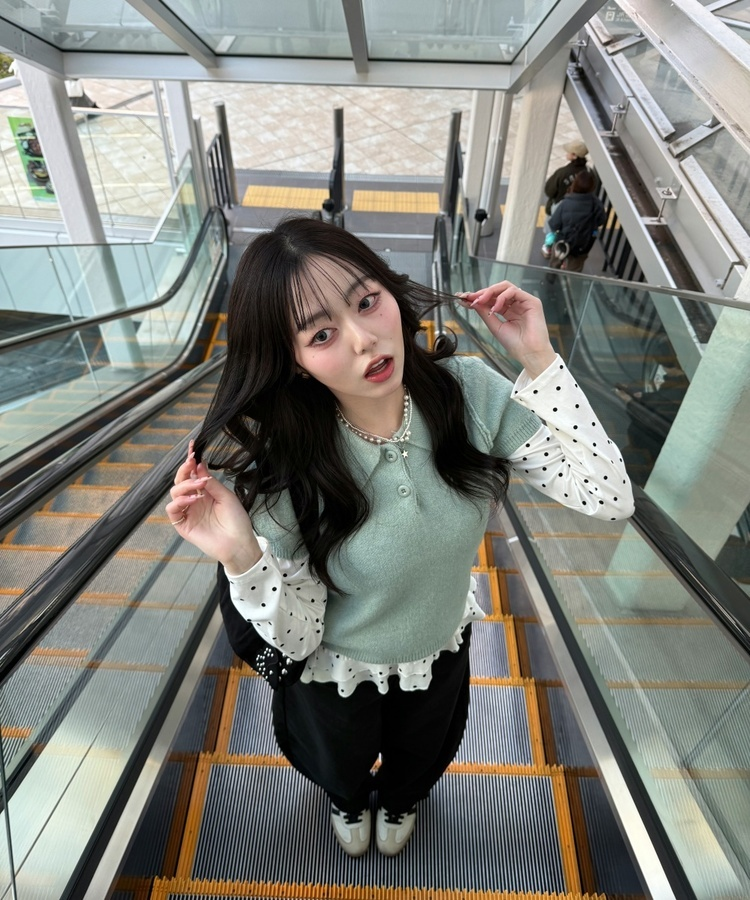 ドットフリルトップス IVORY