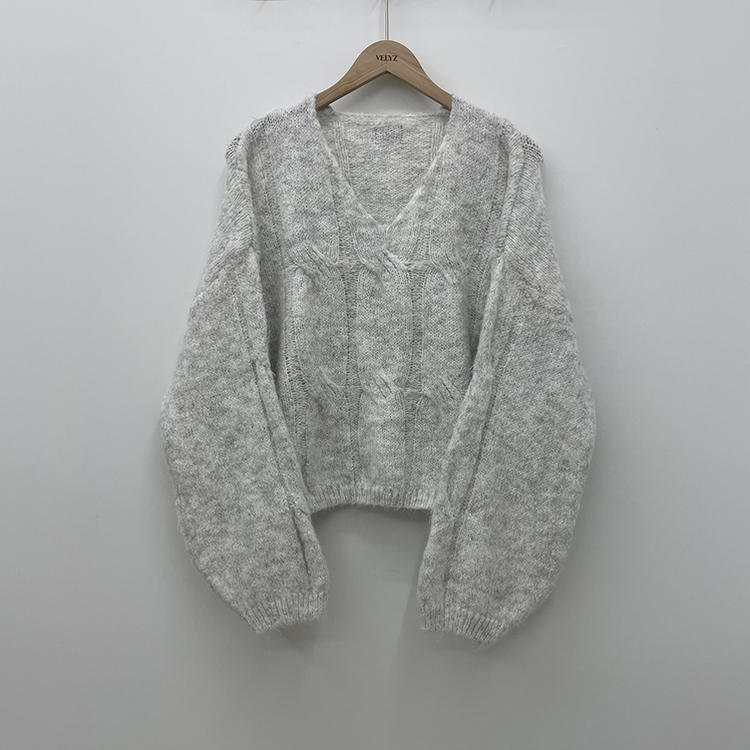 패치포인트 울 모헤어 보카시 브이넥 아방핏 꽈배기 울니트 무지개실 핑크니트