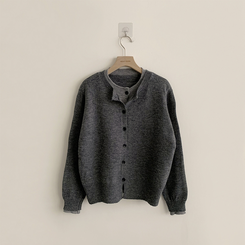 풀하우스 라운드 레이어드아방핏 겨울 긴팔 버튼 니트 가디건 오버핏 아우터