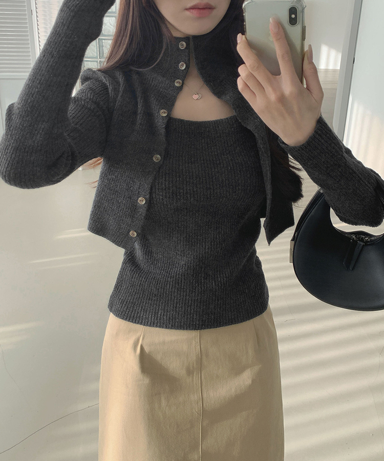 일체형 하이넥 레이어드 니트 셋업 먹색