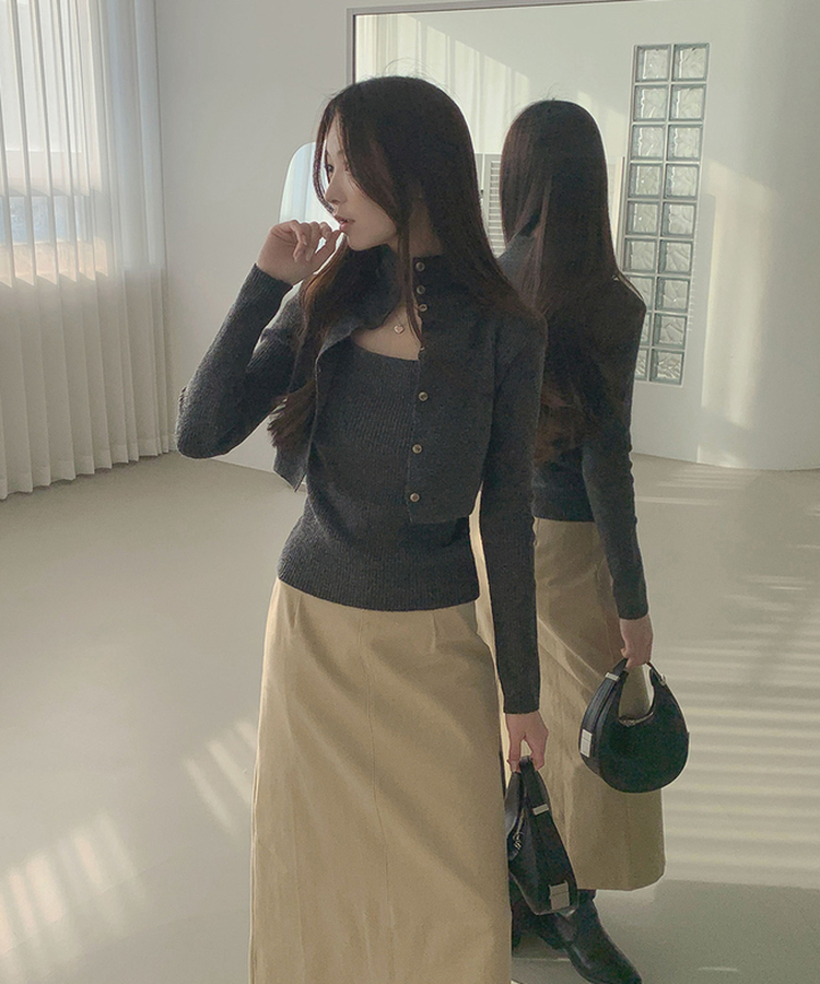 일체형 하이넥 레이어드 니트 셋업 먹색