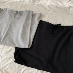 マキシロングスカート