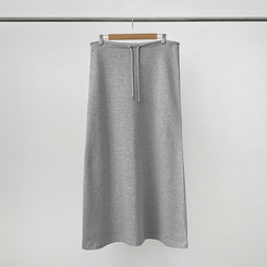 マキシロングスカート