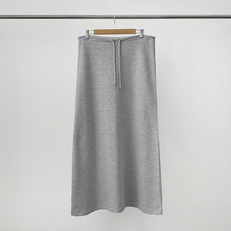 マキシロングスカート