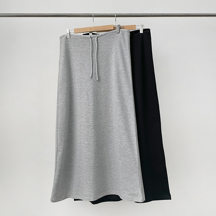 マキシロングスカート