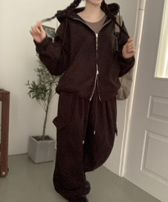 토리 남녀공용 골덴 와이드 조거 투피스 트레이닝 셋업 세트 다크브라운