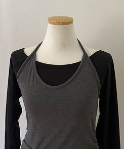 レイヤードオフショルダーワンピース