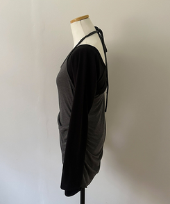 レイヤードオフショルダーワンピース