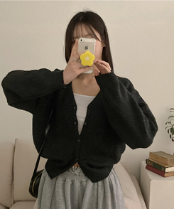 아벨 폭닥 브이넥 울 가디건 블랙