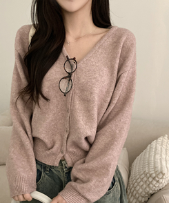 아벨 폭닥 브이넥 울 가디건 블러쉬핑크