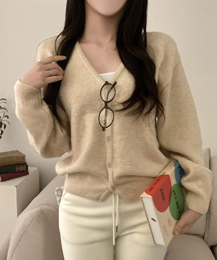아벨 폭닥 브이넥 울 가디건 베이지