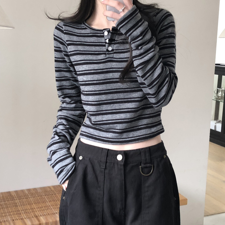 ストライプボタンクロップニット長袖Tシャツ BLACK