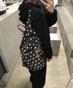 ドットバックパック BLACK