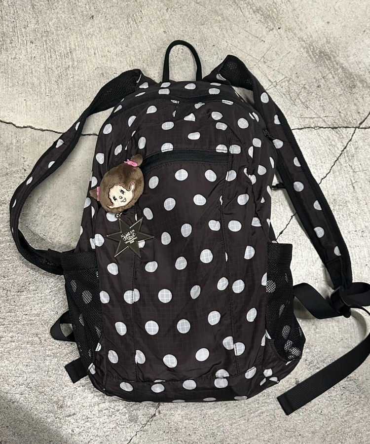 ドットバックパック BLACK