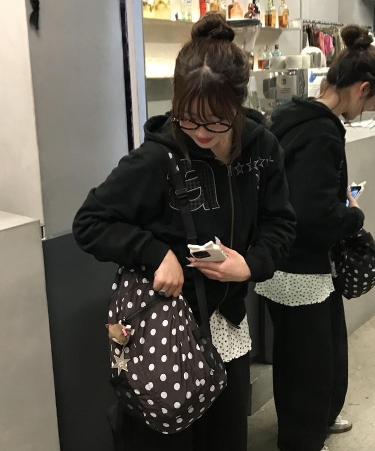 ドットバックパック BLACK