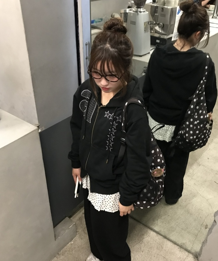 ドットバックパック BLACK