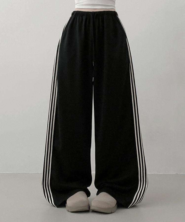색감추천테리배색트랙라인와이드밴딩롱팬츠 블랙