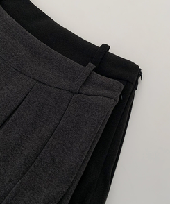 プリーツパンツインスカート