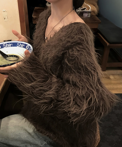 ファーVネックニット BROWN