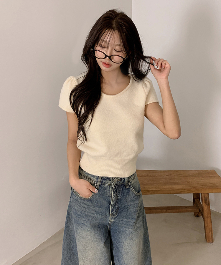 シャーリングラウンドパフ半袖ニット IVORY