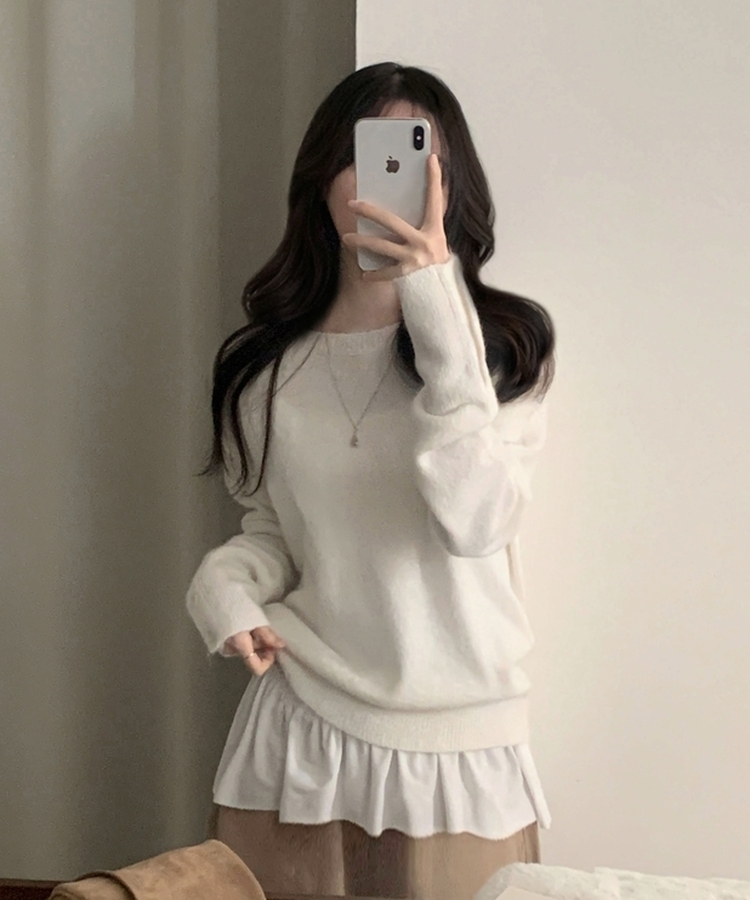 러블 소매 버튼 여리핏 라운드넥 긴팔니트 아이보리