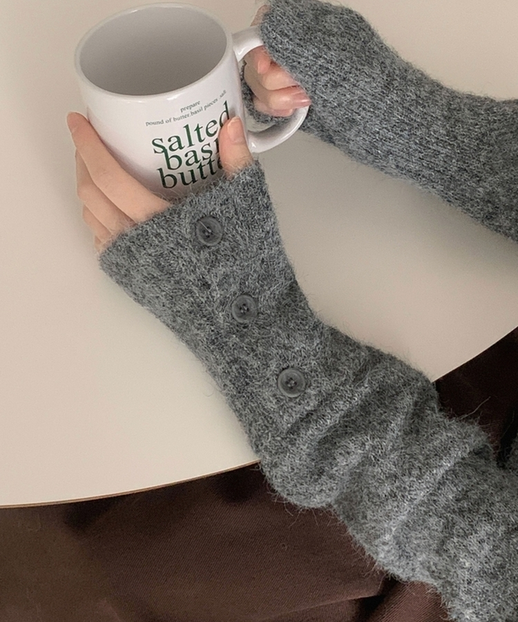 러블 소매 버튼 여리핏 라운드넥 긴팔니트 그레이