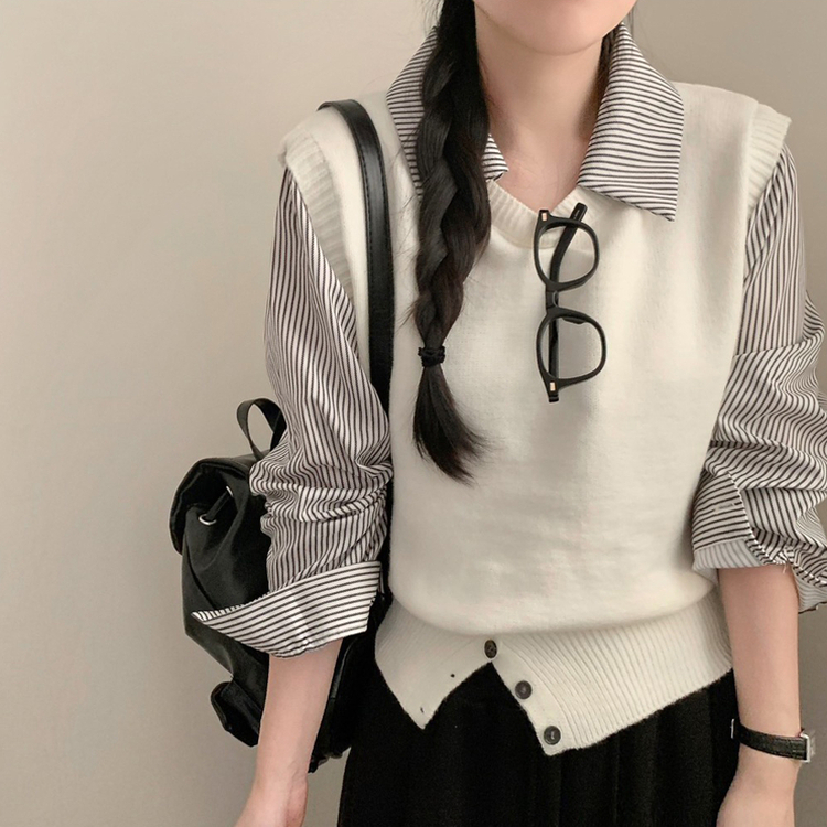 로로 스트라이프 카라넥 셔츠 레이어드 니트 조끼 단가라 줄무늬 하객룩 아이보리