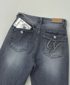 골반뽕 백포켓 자수 슬림 부츠컷 스판 데님 팬츠