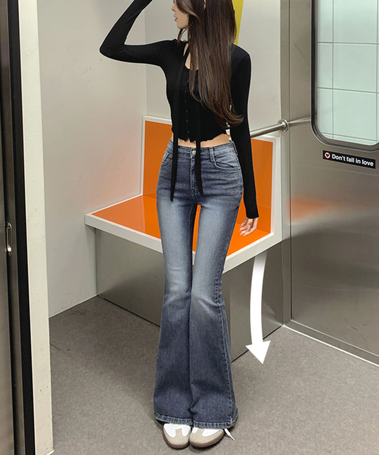 골반뽕 백포켓 자수 슬림 부츠컷 스판 데님 팬츠 중청