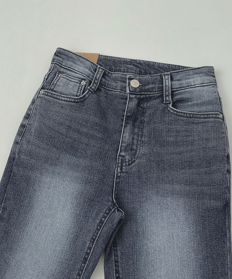 골반뽕 백포켓 자수 슬림 부츠컷 스판 데님 팬츠