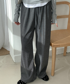 ストライプワイドバンディングパンツ CHARCOAL