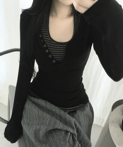 ホルターネックスリムボーダータンクトップ BLACK