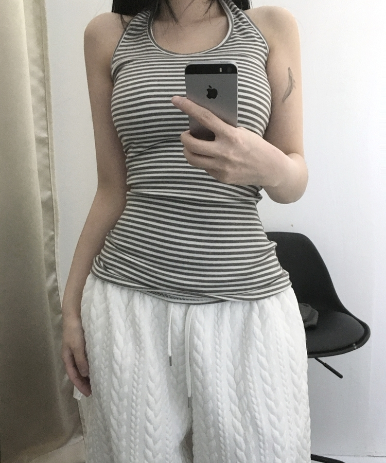 ホルターネックスリムボーダータンクトップ IVORY