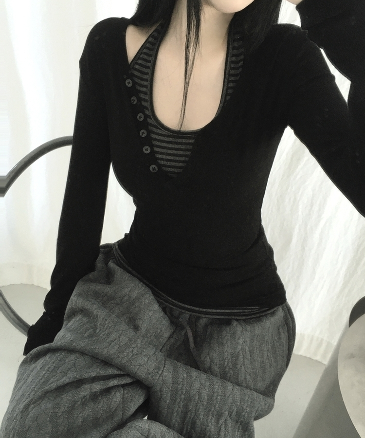 ホルターネックスリムボーダータンクトップ BLACK