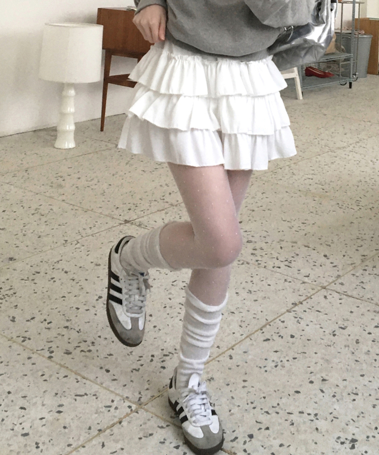 티오나 A라인 속바지 프릴 캉캉 밴딩 미니 스커트 화이트