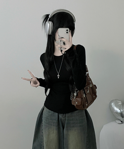 소매버튼옆셔링슬림라인긴팔티셔츠 블랙