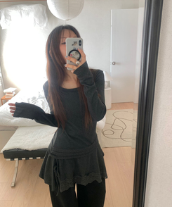 アンバランスフレアレイヤードTシャツ CHARCOAL