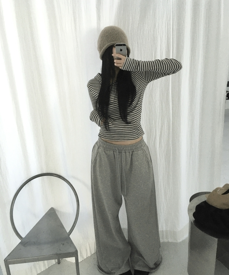 ボーダーハンドポケットフード長袖Tシャツ NAVY