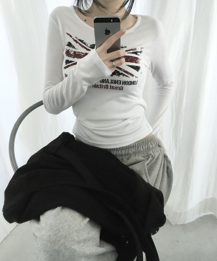 ラウンドスリム長袖Tシャツ WHITE