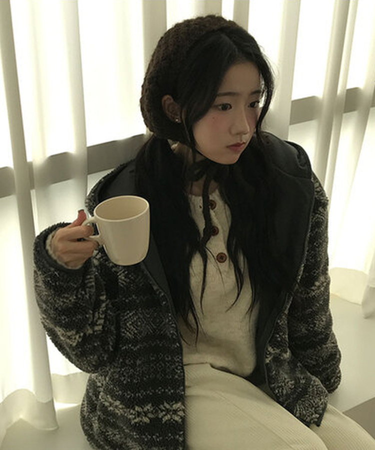 메이즈 눈꽃 노르딕 패턴 뽀글이 점퍼 자켓 루즈핏 겨울아우터