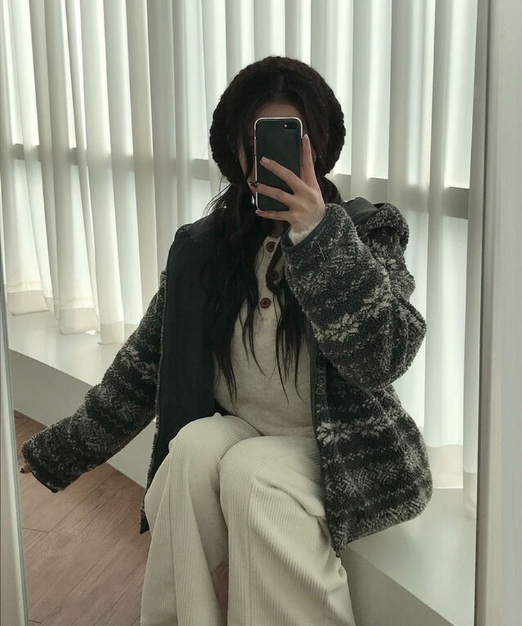 메이즈 눈꽃 노르딕 패턴 뽀글이 점퍼 자켓 루즈핏 겨울아우터